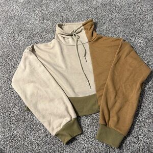 Colorblock Cropped Hoodie